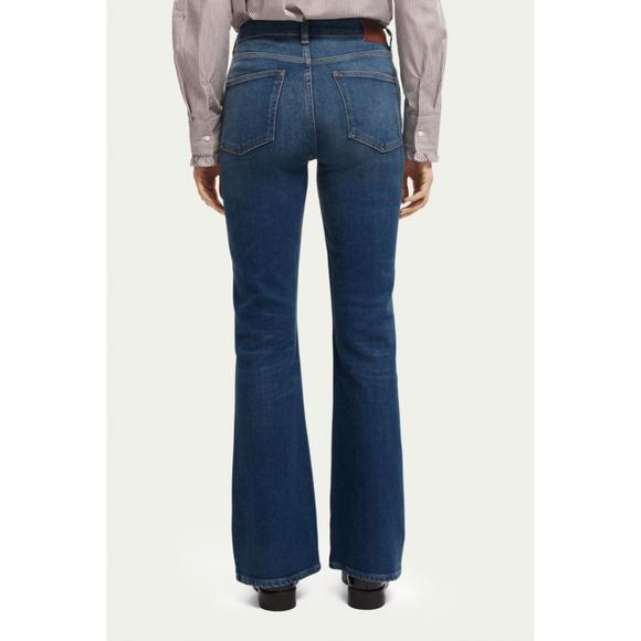 NEW SCOTCH & SODA charm flared organic cotton jeans in blue - Picture 3 of 8